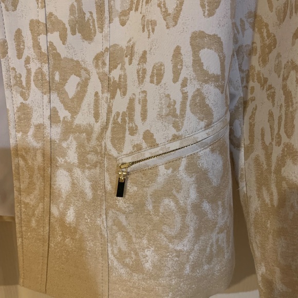 Chico’s Ivory/Tan Open Front Lined Jacket sz 1 - Picture 2 of 6